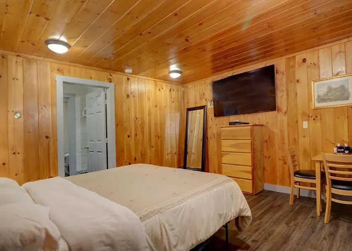 Canaan Motel